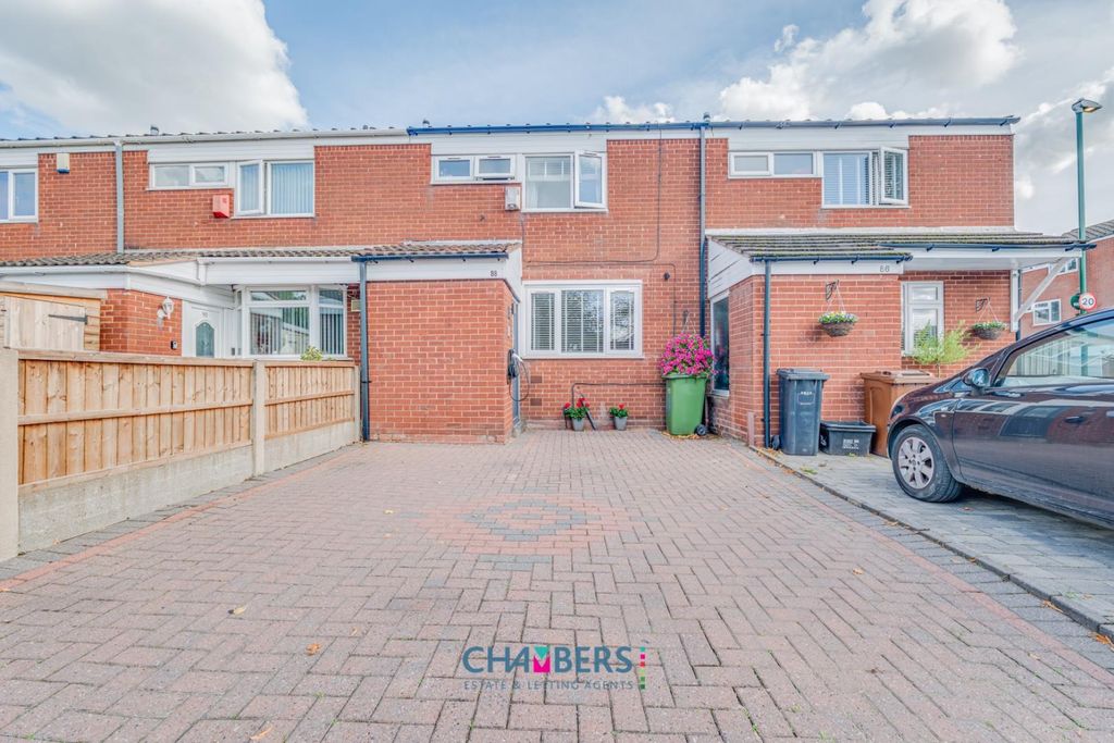 Property photo 1 of 37 Approach