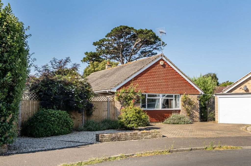Property photo 1 of 20