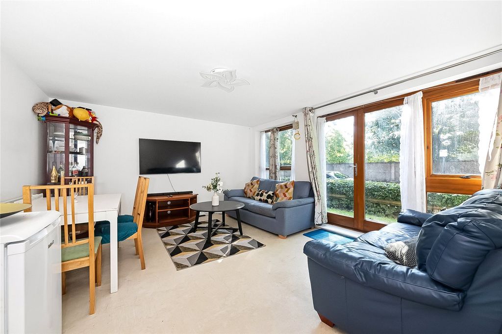 Property photo 1 of 15 Picture No. 14