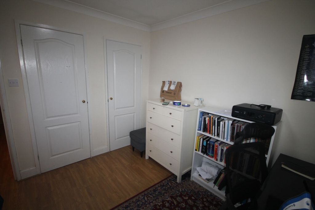 Property photo 3 of 5 Gallery