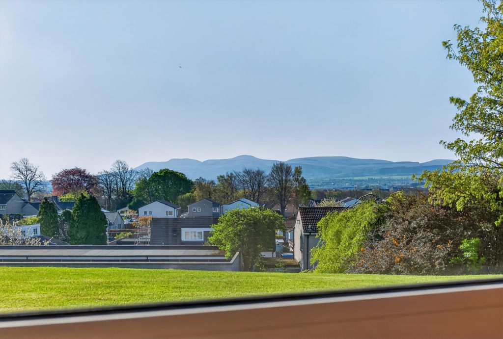 Additional image 18 of 2 bed flat for sale48/3, North Gyle Grove, Corstorphine, Edinburgh EH12