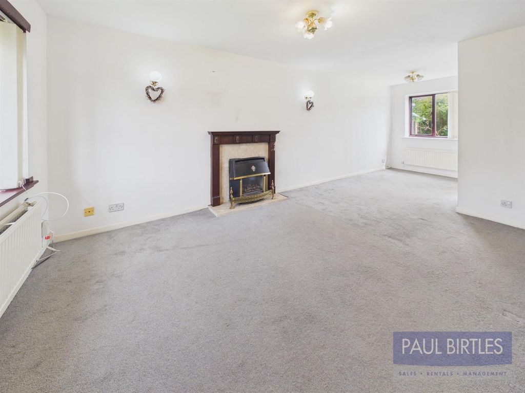 Property photo 3 of 15 Cam01301G0-Pr0773-Still002.Jpg