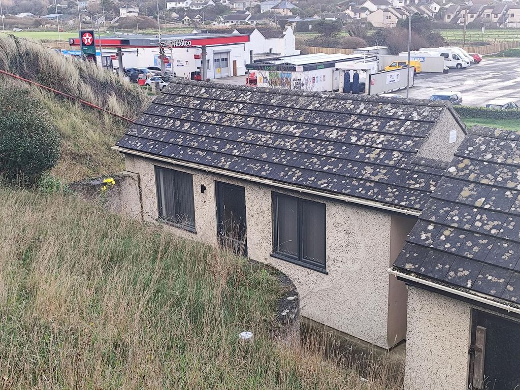 Property photo 3 of 28 External