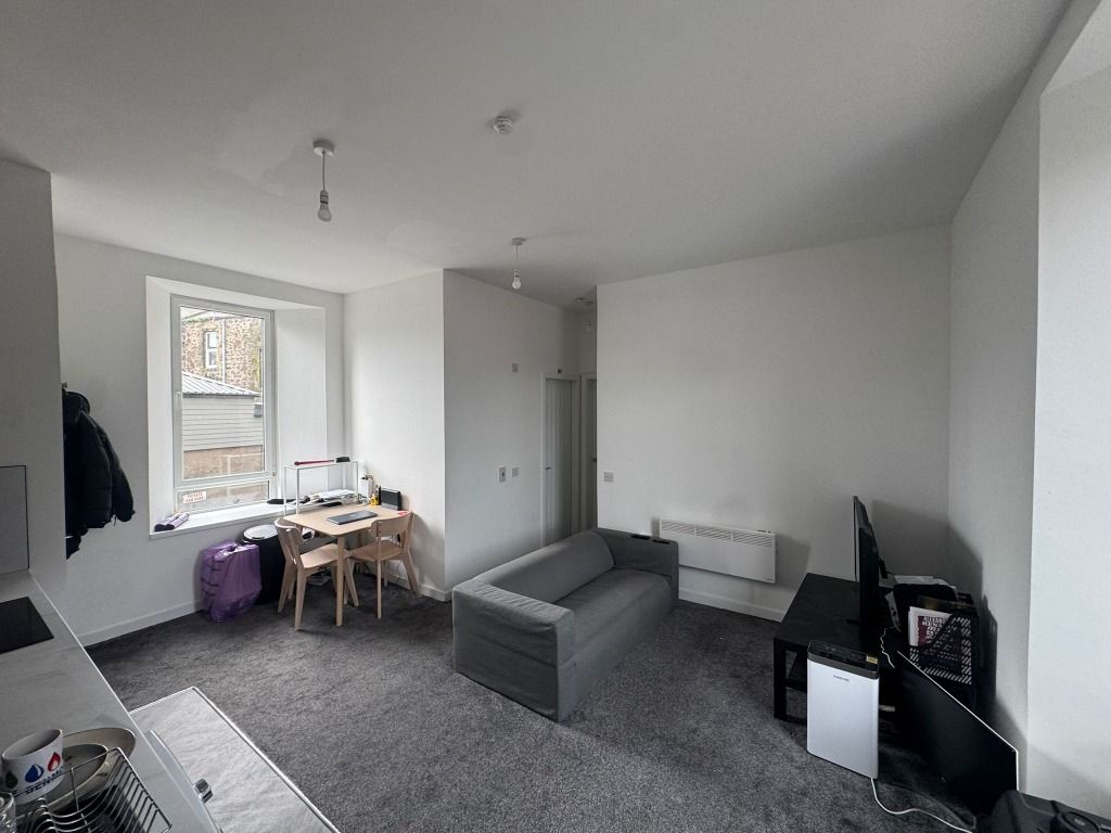 Property photo 3 of 9 Photo 3