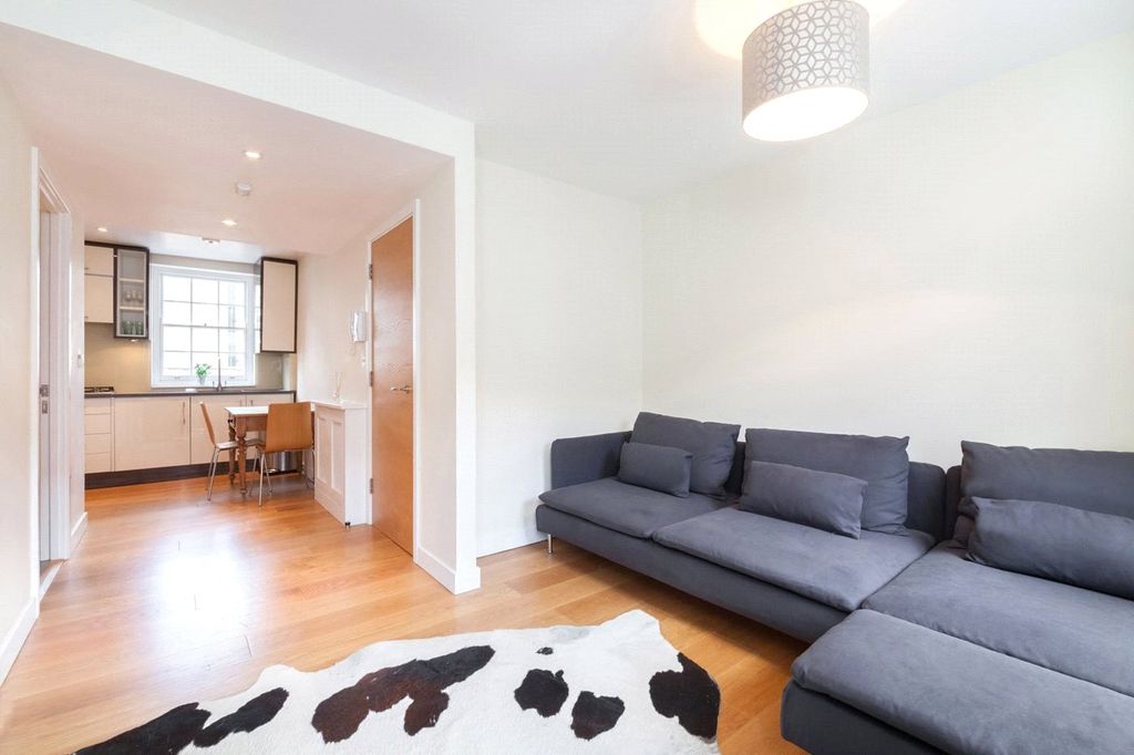 Property photo 1 of 12 Reception Room
