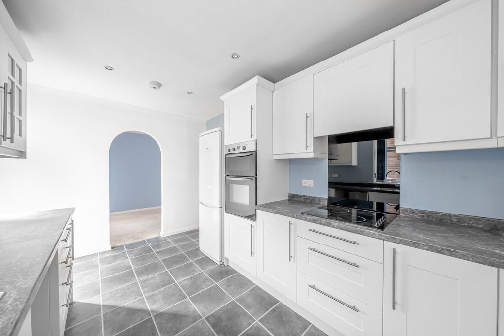 Property photo 3 of 13 Dsc08324-Hdr.Jpg