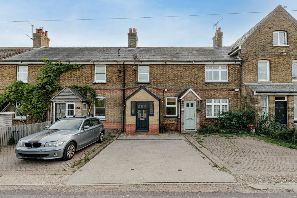 Property photo 3 of 36 Main (1)