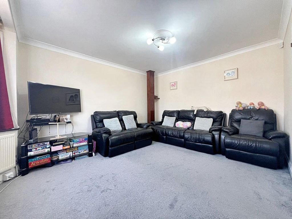 Property photo 2 of 15 Img20250516Wa0051.Jpg