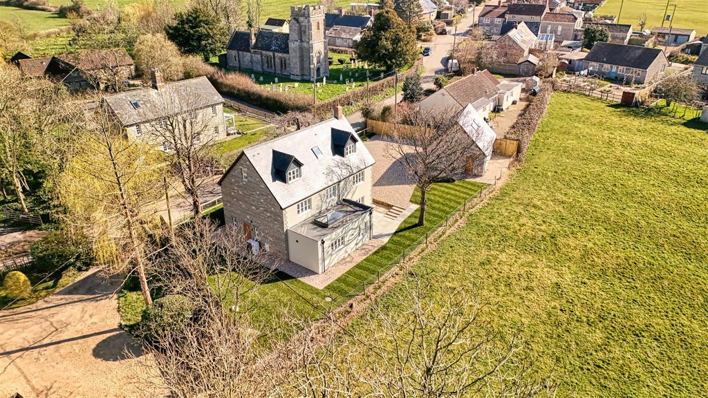 Property photo 2 of 20 Drone