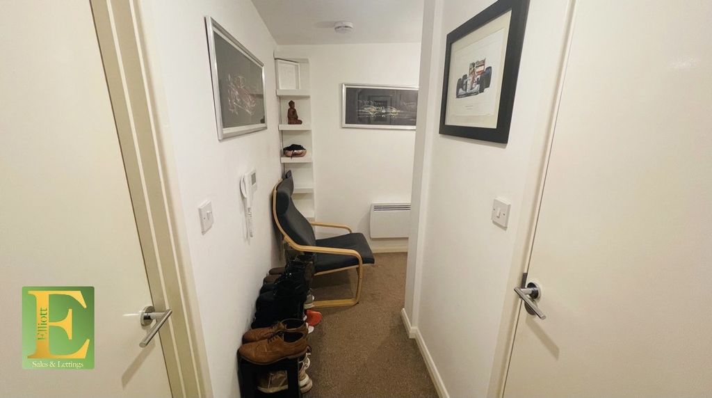 Property photo 2 of 14 Gallery