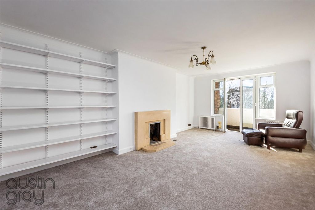 Property photo 3 of 14 Wick Hall, 61-010(1).Jpg