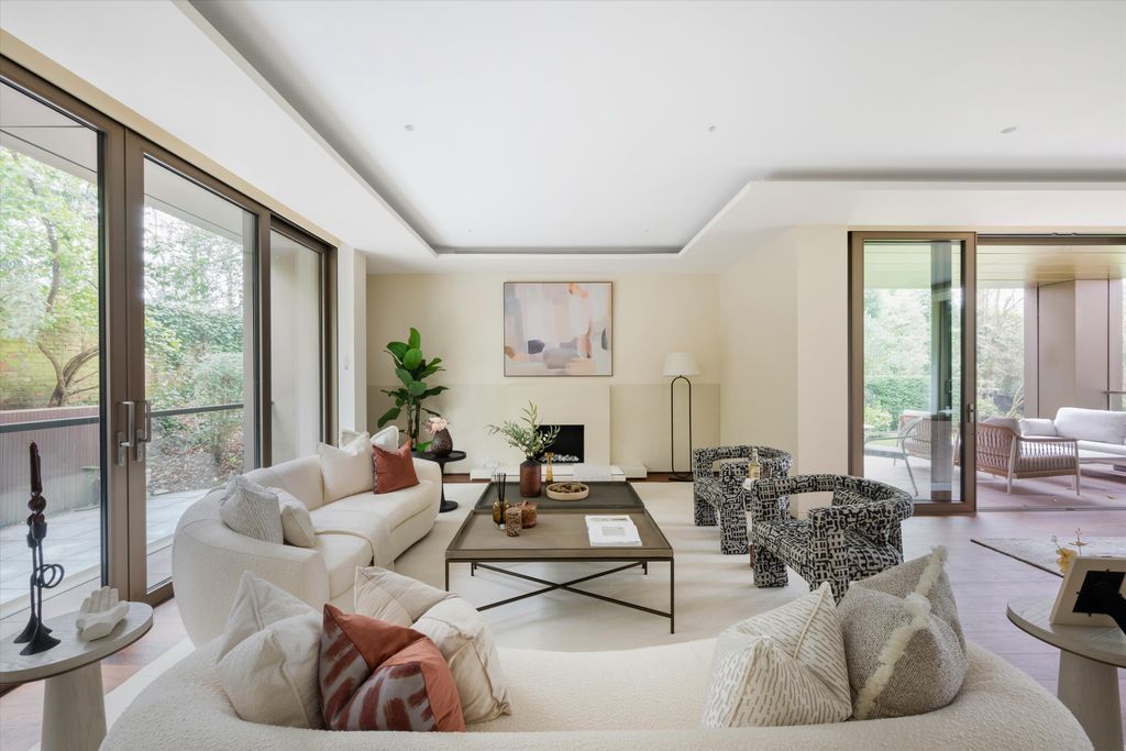 Property photo 2 of 32 Image