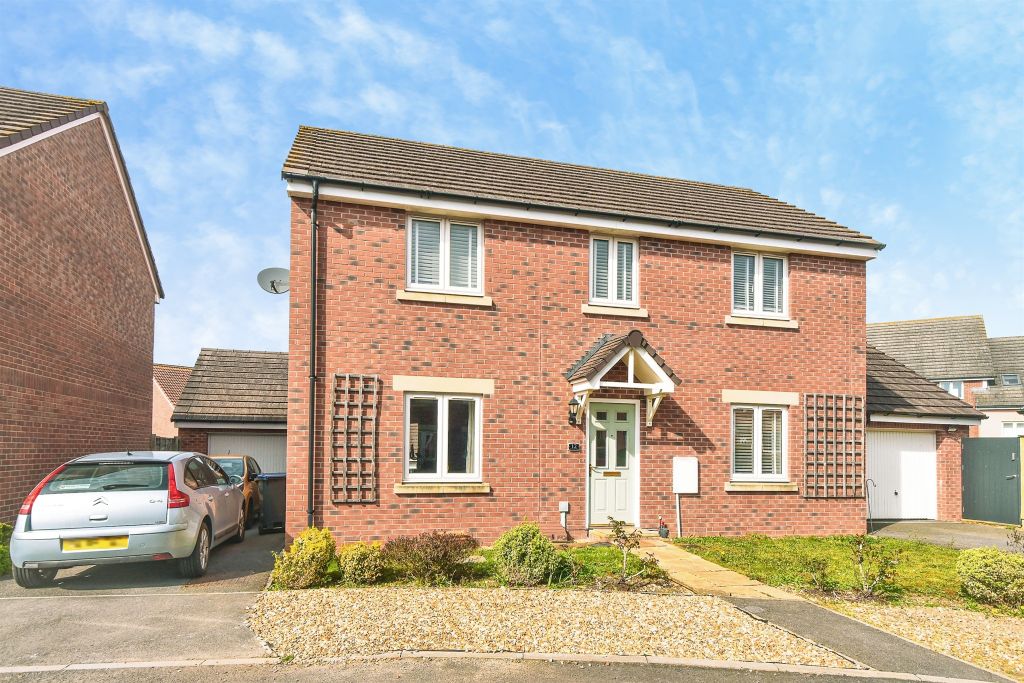 Property photo 1 of 18