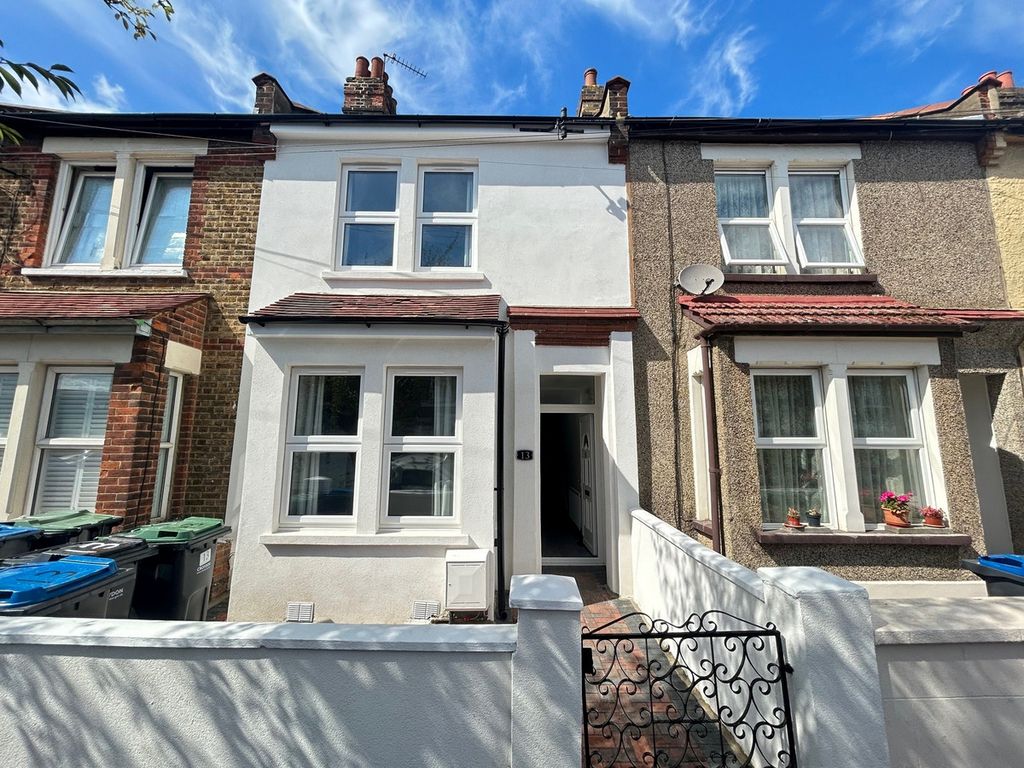 Property photo 1 of 15