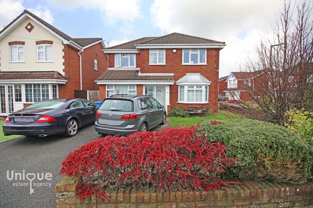 Property photo 1 of 18