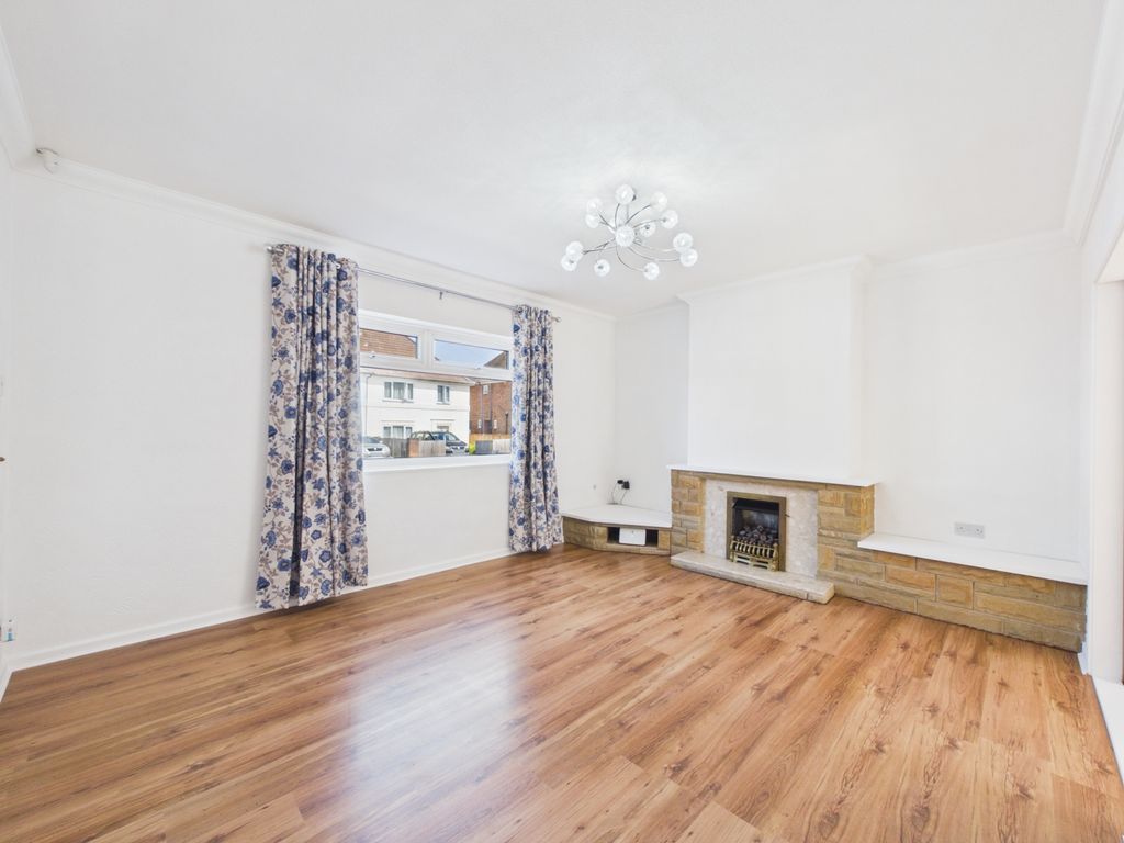 Property photo 3 of 19 Wentworth