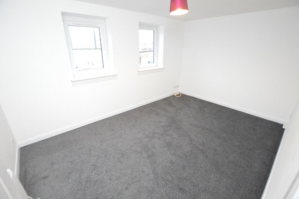 Property photo 2 of 10 Photo 2