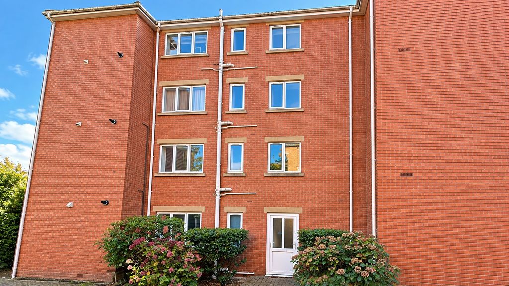 Property photo 2 of 23 5677141