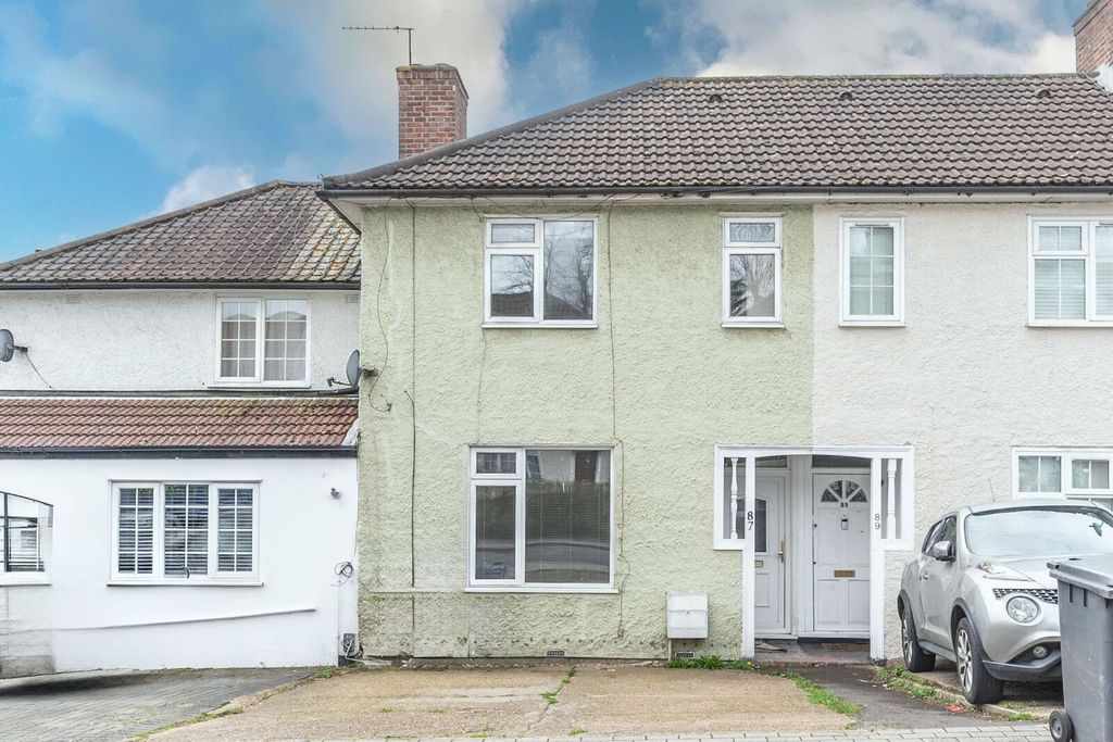 Property photo 1 of 9