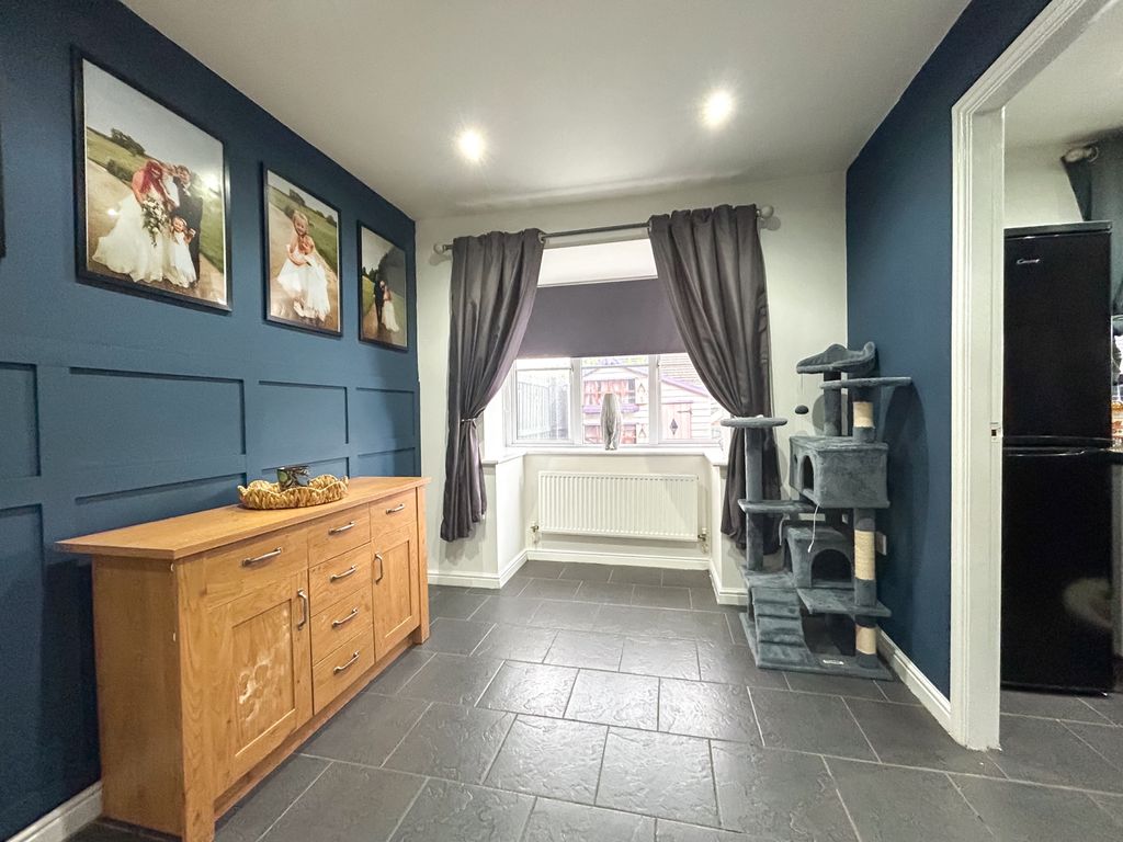 Property photo 3 of 17 Slaley Ewemove New Marske-14