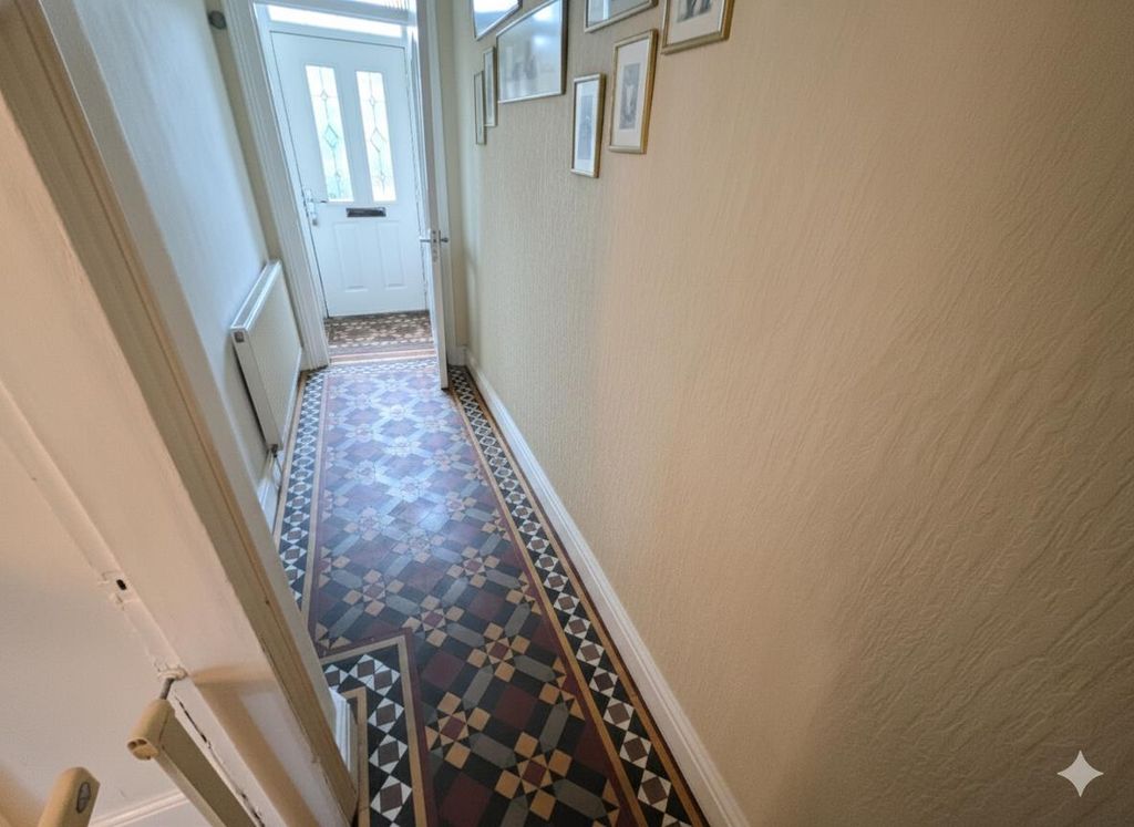 Property photo 2 of 15 Gemini_Generated_Image_Ngptsxngptsxngpt.Png