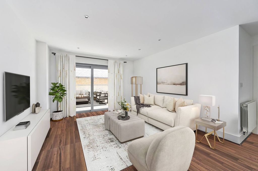 Property photo 2 of 9