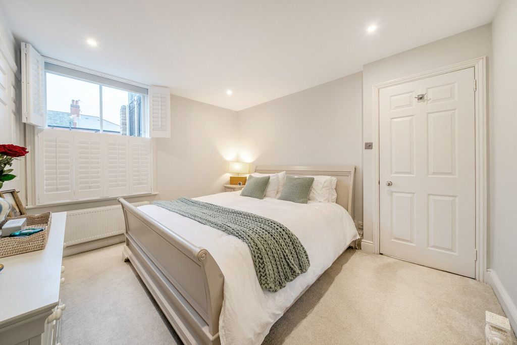 Property photo 3 of 18 Picture No. 07