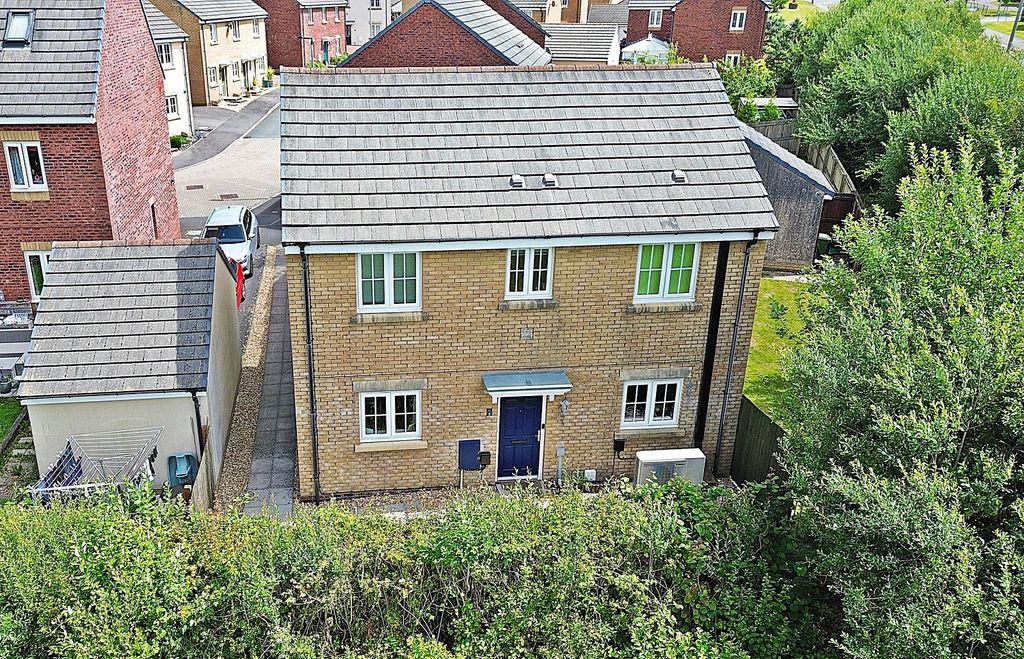 Property photo 1 of 27 Main Image