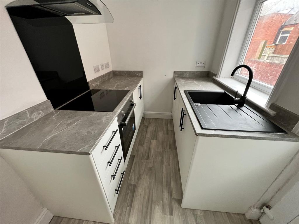 Property photo 2 of 12 Kitchen.Jpg