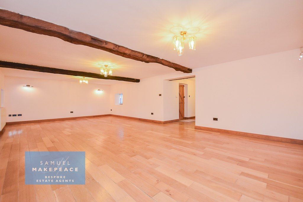 Property photo 2 of 31 Gallery