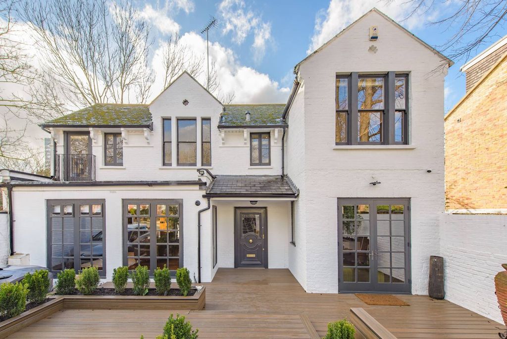 Property photo 1 of 13