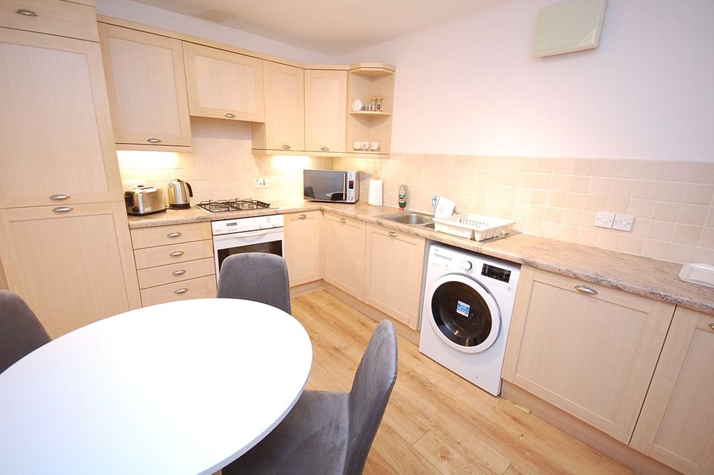 Property photo 3 of 10 Picture No. 11