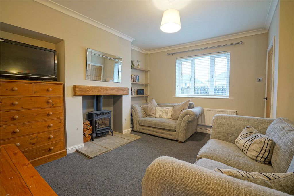 Property photo 2 of 9 Picture No. 05