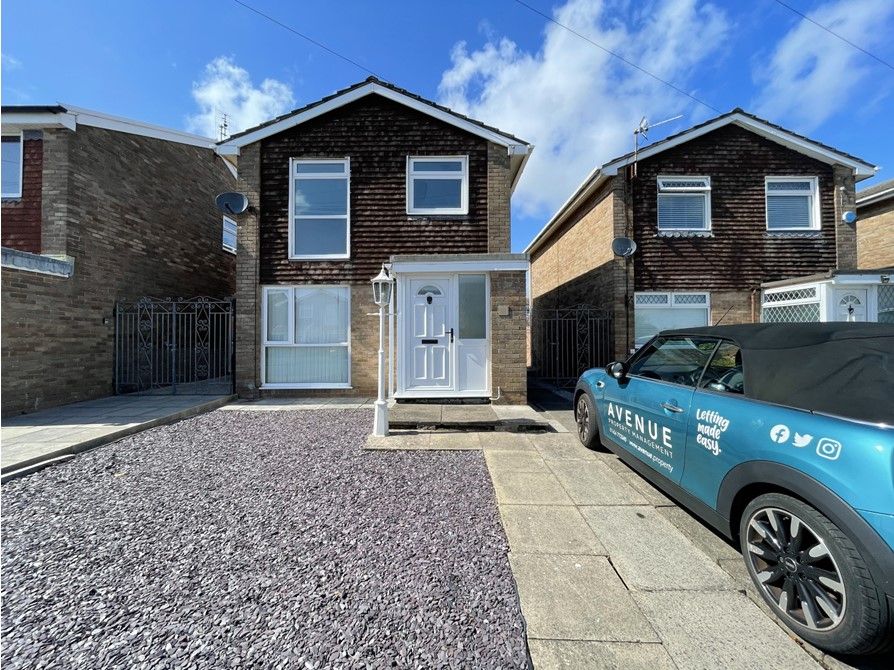 Property photo 1 of 16 Front Cf36