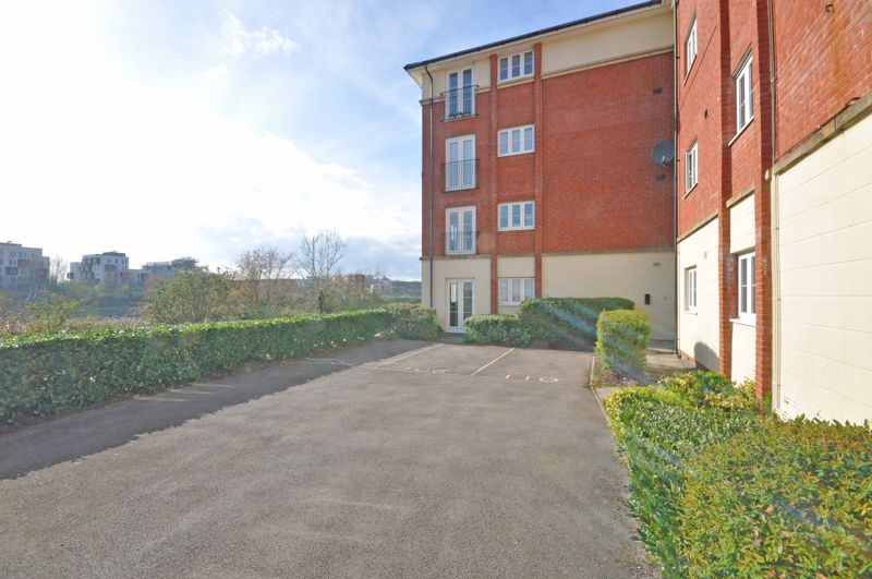 Property photo 1 of 13 Photo 13