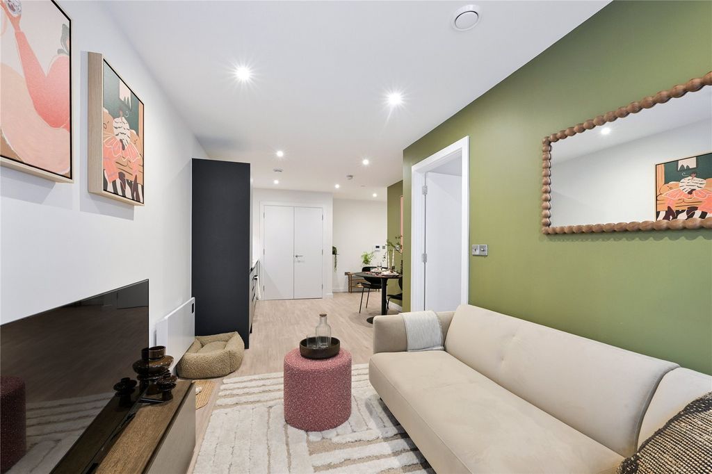 Property photo 2 of 8 Picture No. 07