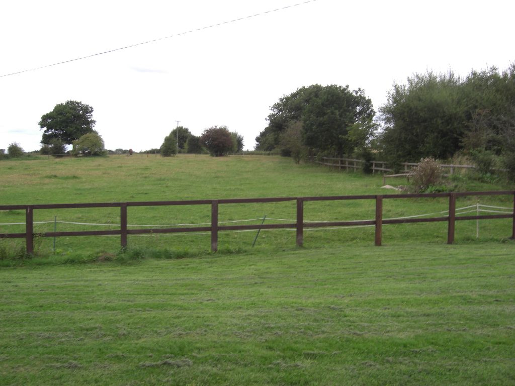 Property photo 2 of 6