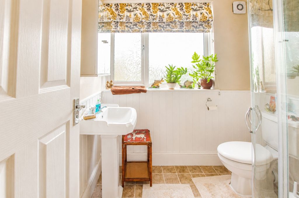 Property photo 3 of 14 d3Ea9Ca6-3ee4-4905-B950-9F10Ff6F2604