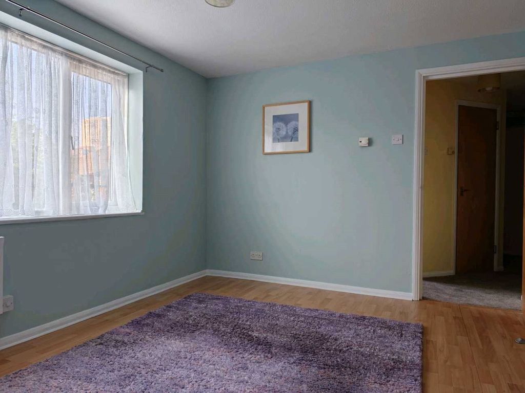 Property photo 3 of 11 Picture No. 20