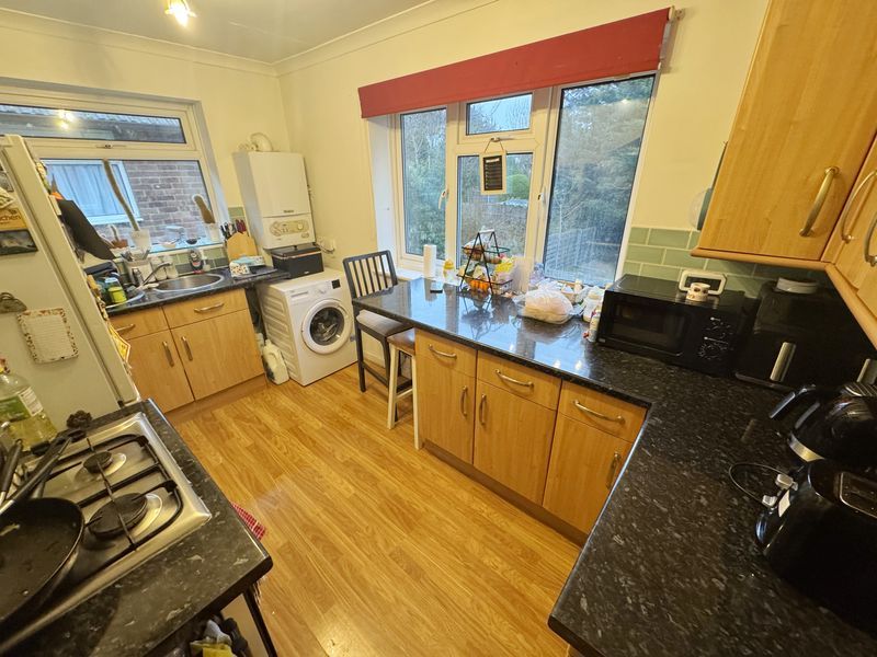 Property photo 2 of 7 Photo 6