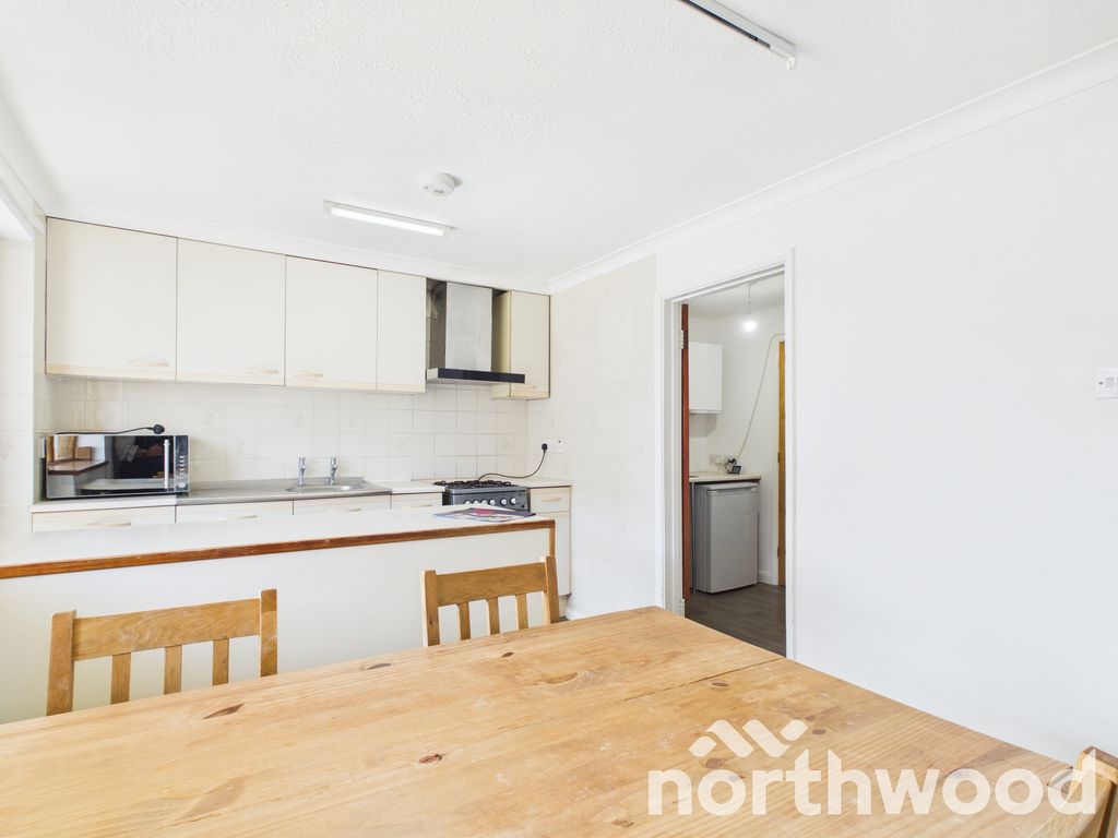 Property photo 3 of 26