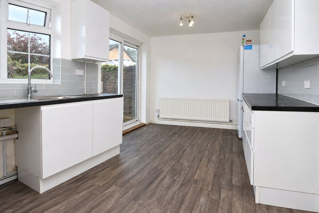 Property photo 3 of 10 Picture No. 08