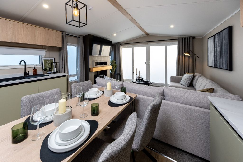 Property photo 1 of 6 4926910