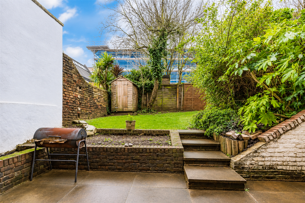 Property photo 2 of 11 2