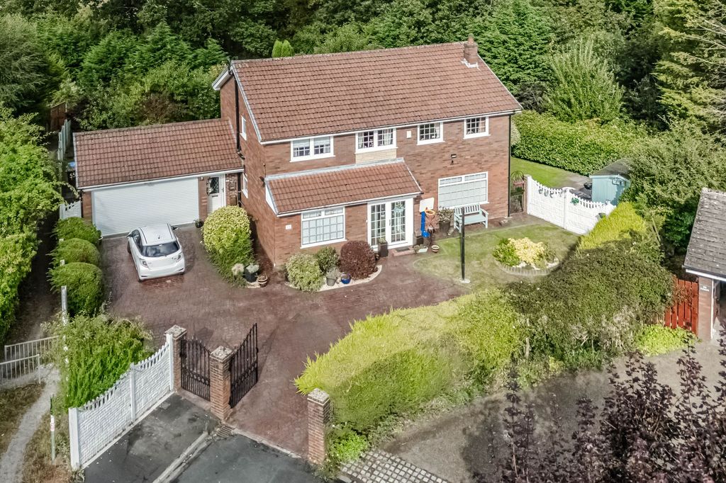 Property photo 1 of 45