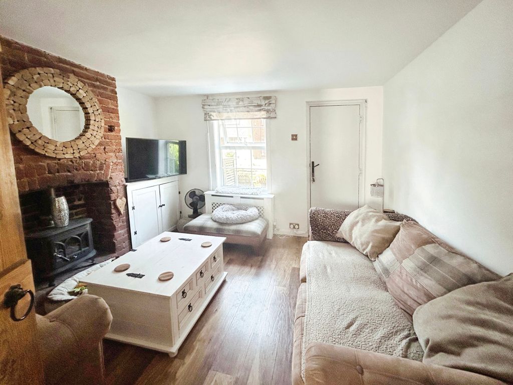 Property photo 3 of 14