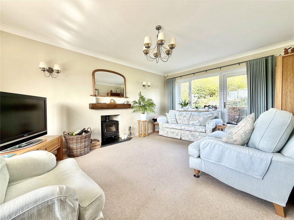 Property photo 2 of 14 Picture No. 08