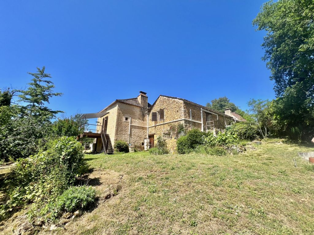 Property photo 2 of 27