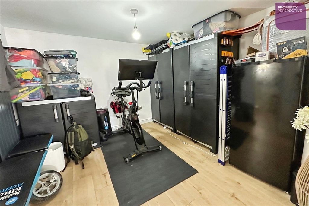 Property photo 3 of 15 Gym
