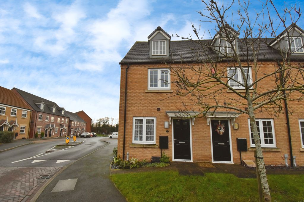 Property photo 1 of 11 Front Elevation